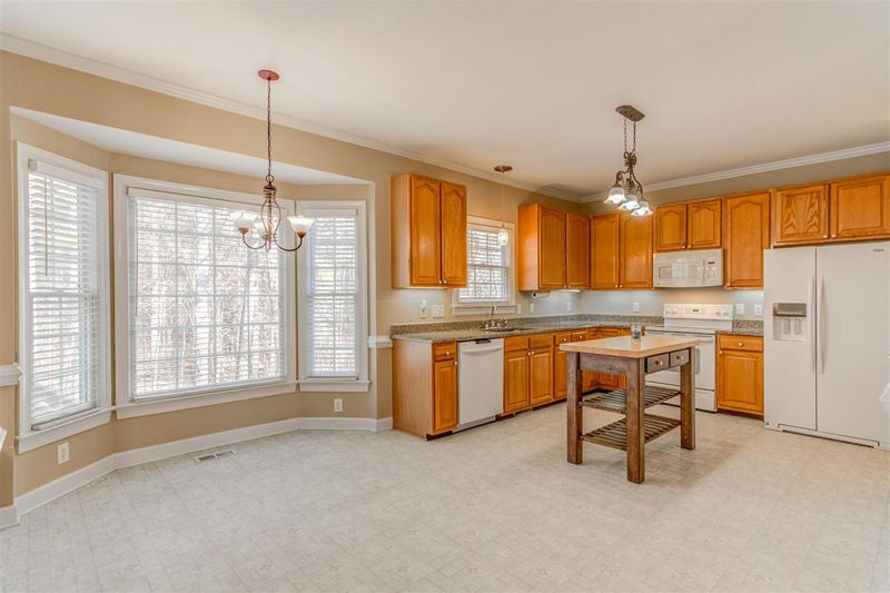 104 Wendover Ln, Durham, NC 27713