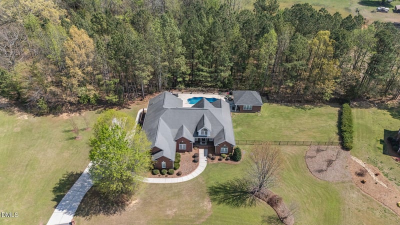 104 Westchase Rn, Sanford, NC 27330