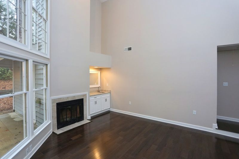104 White Oak Way, Chapel Hill, NC 27514