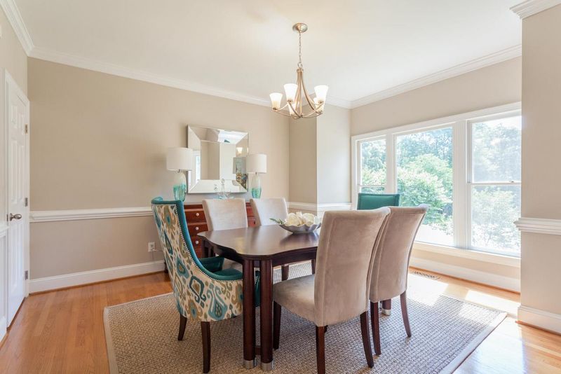 104 White Sands Dr, Cary, NC 27513