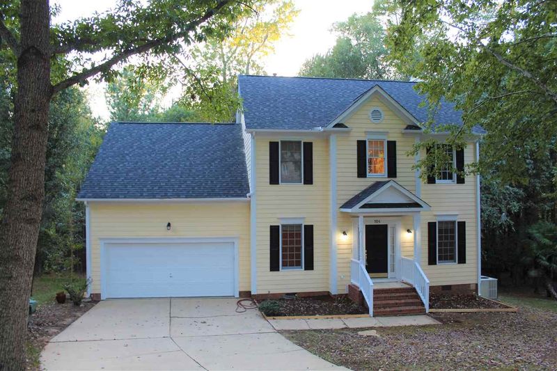 104 White Sedge Dr, Cary, NC 27513