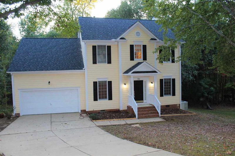 104 White Sedge Dr, Cary, NC 27513