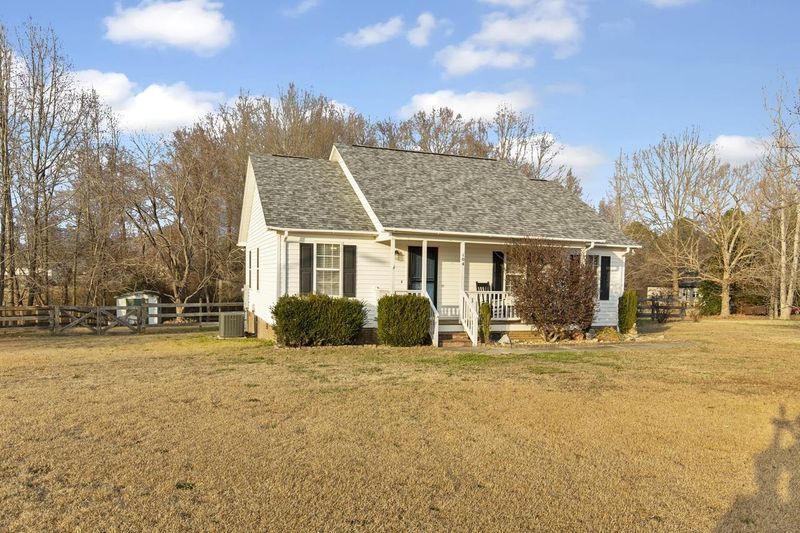 104 White Water Ct, Benson, NC 27504