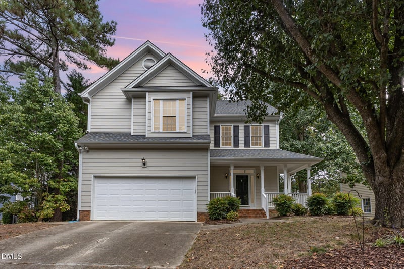 104 Whitlock Ln, Cary, NC 27513