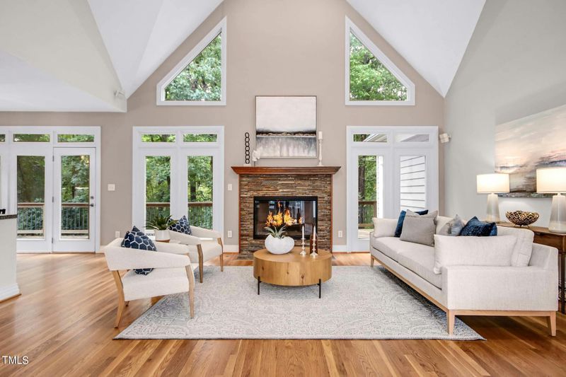 104 Whittshire Ct, Cary, NC 27513