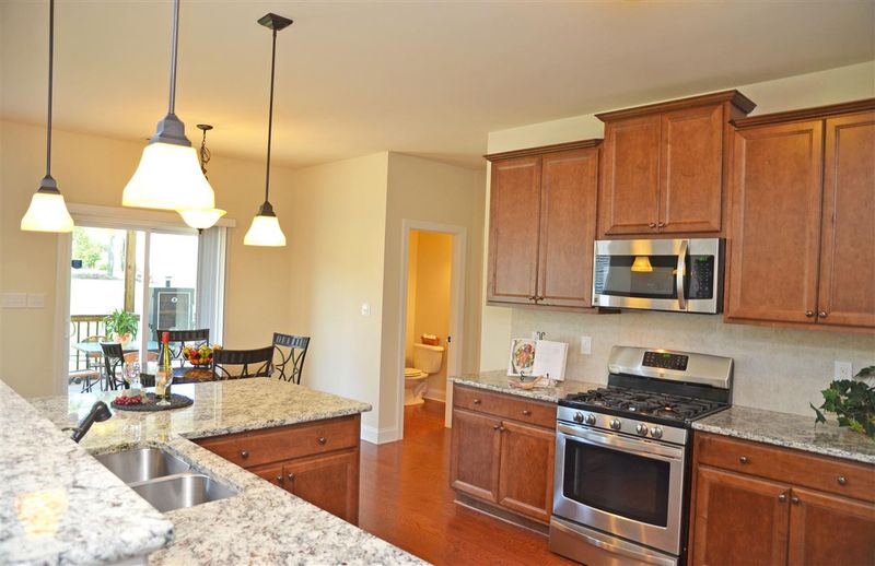 104 Willow Oak Trl, Clayton, NC 27520