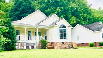 104 Wood Bend Ct, Clayton, NC 27520