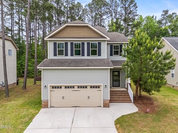 104 Wood Green Dr, Wendell, NC 27591