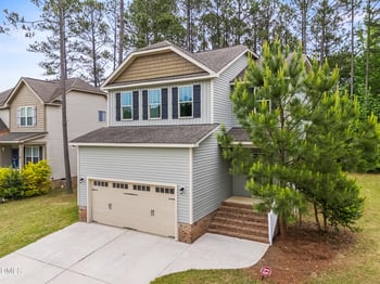 104 Wood Green Dr, Wendell, NC 27591