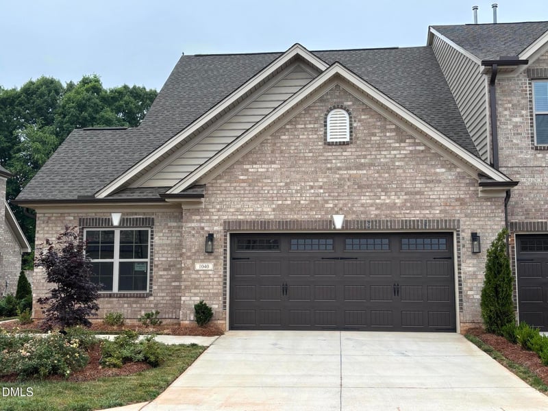 1040 Beechcraft Dr #83, Mebane, NC 27302