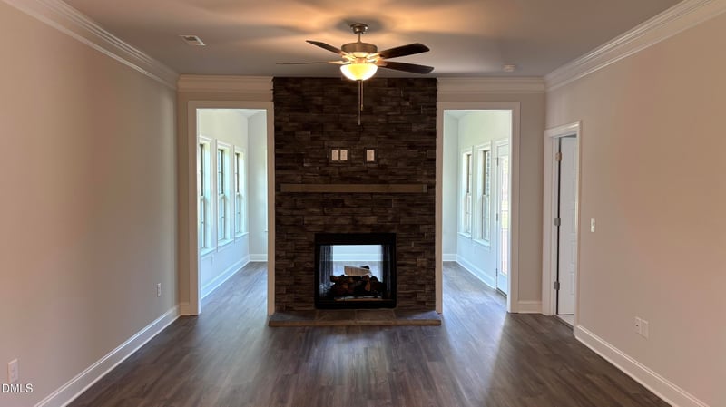 1040 Beechcraft Dr #83, Mebane, NC 27302