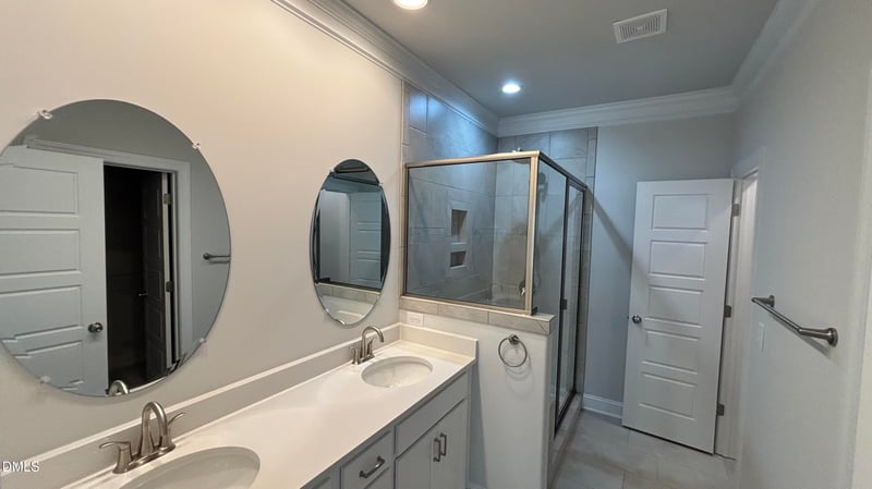 1040 Beechcraft Dr #83, Mebane, NC 27302