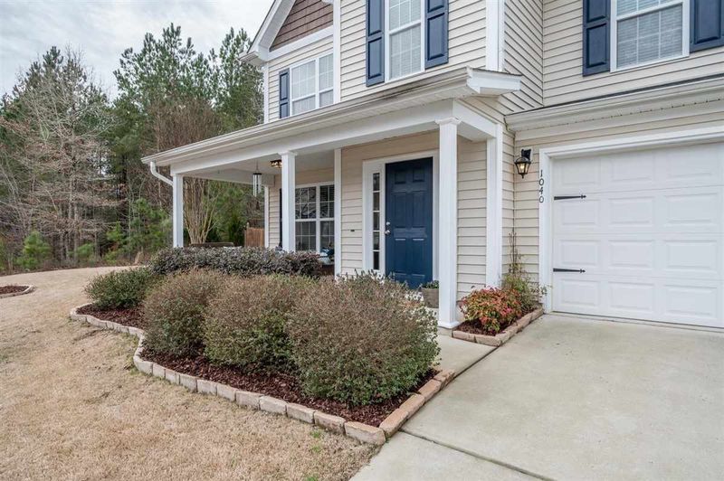 1040 Dexter Ridge Dr, Holly Springs, NC 27540