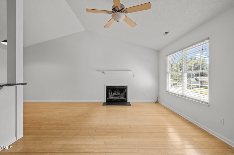 1040 Mills St, Raleigh, NC 27608
