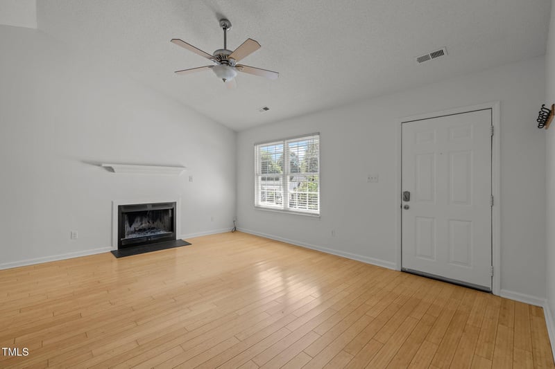 1040 Mills St, Raleigh, NC 27608