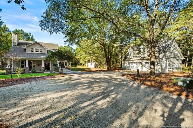 1040 Old Vander Rd, Fayetteville, NC 28312