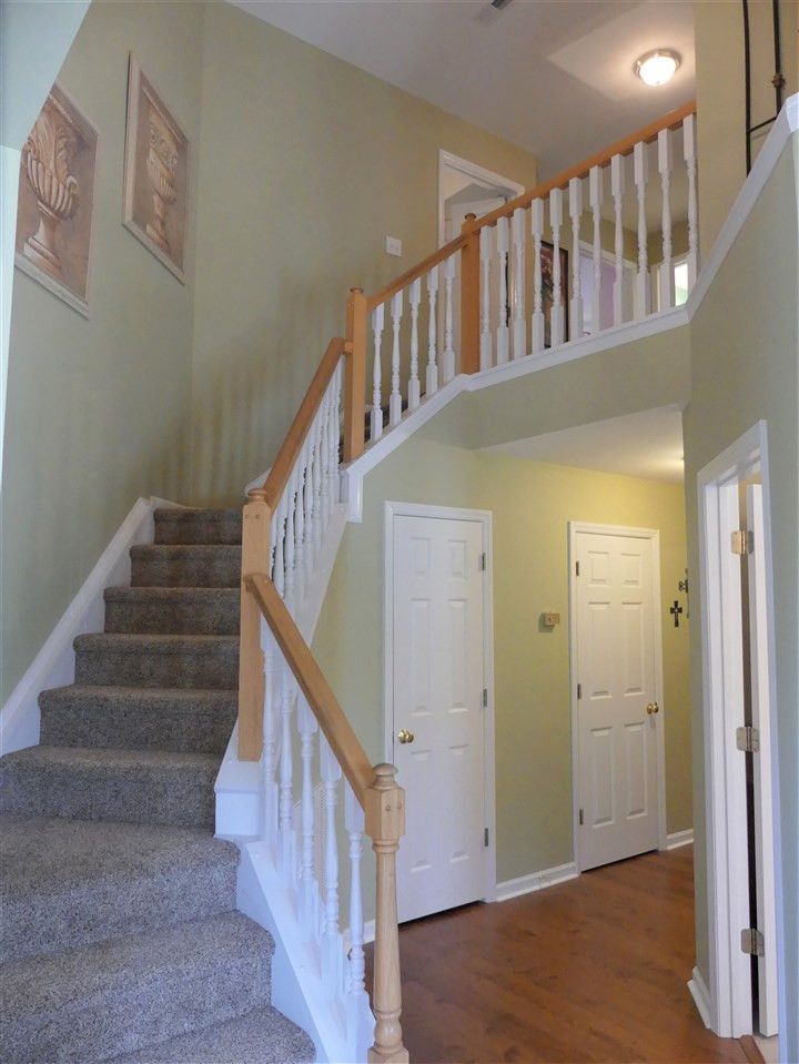 1040 Torrence Dr, Apex, NC 27502