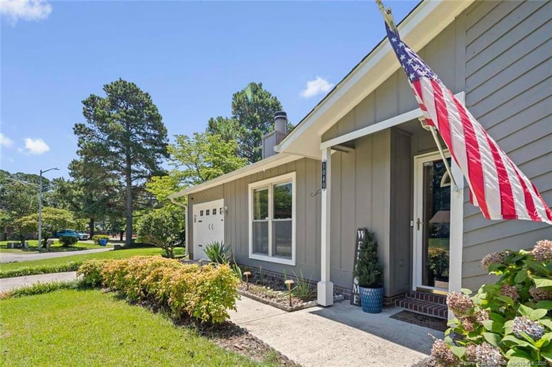 1040 Vesper Ln, Fayetteville, NC 28311