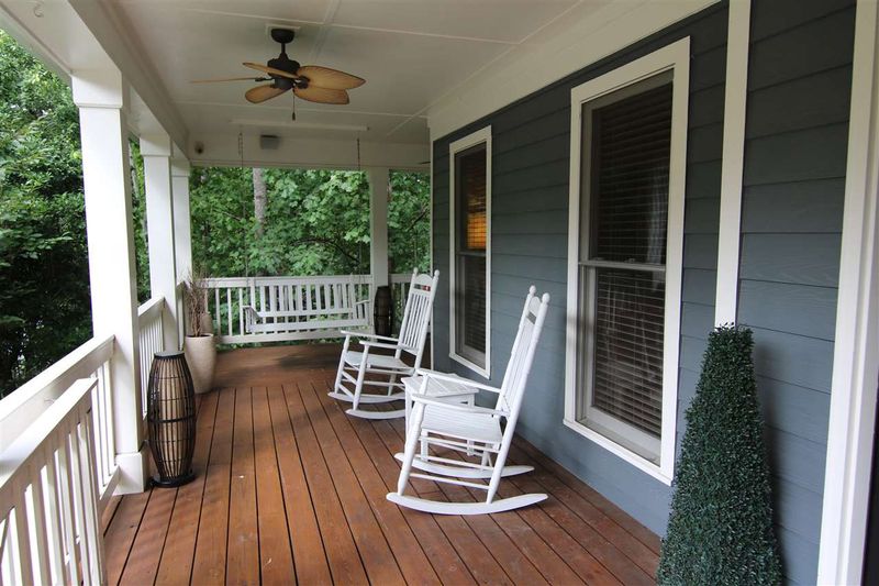 10400 Summerton Dr, Raleigh, NC 27614