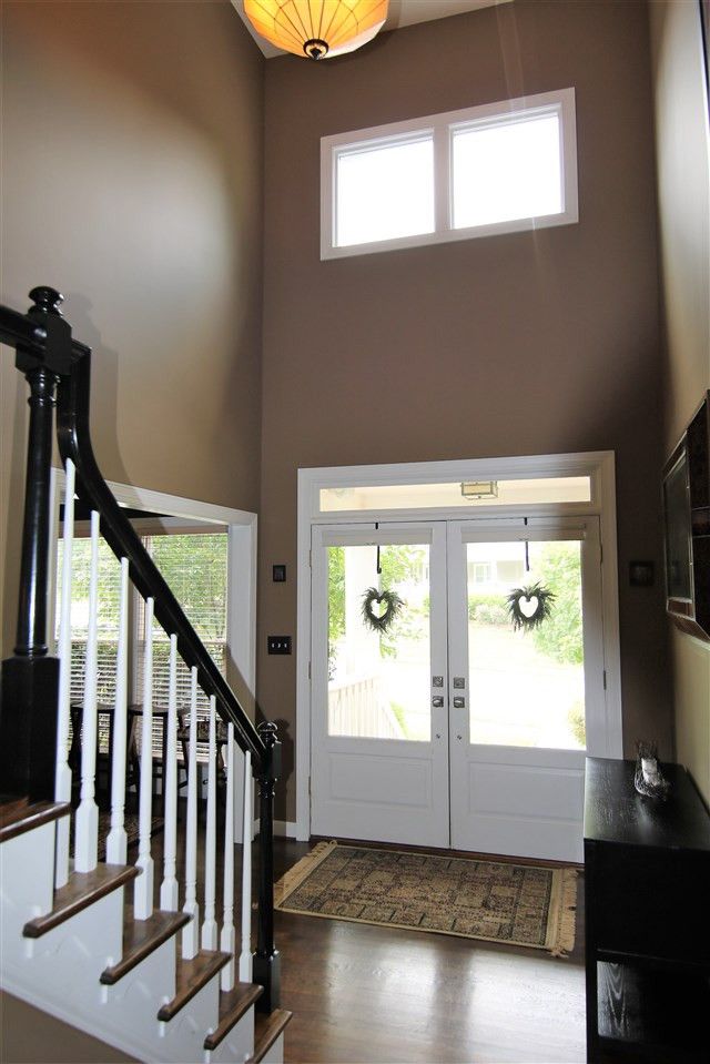 10400 Summerton Dr, Raleigh, NC 27614