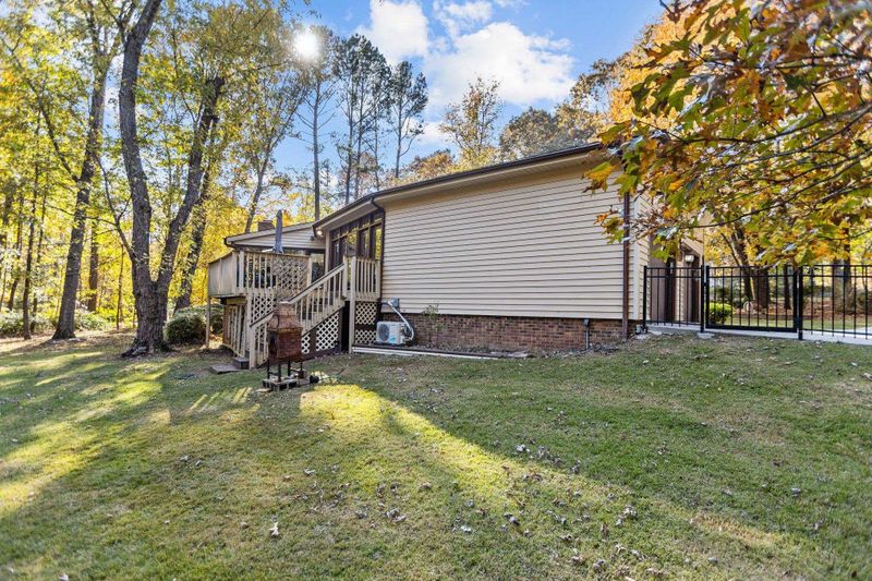 10408 Boxelder Dr, Raleigh, NC 27613