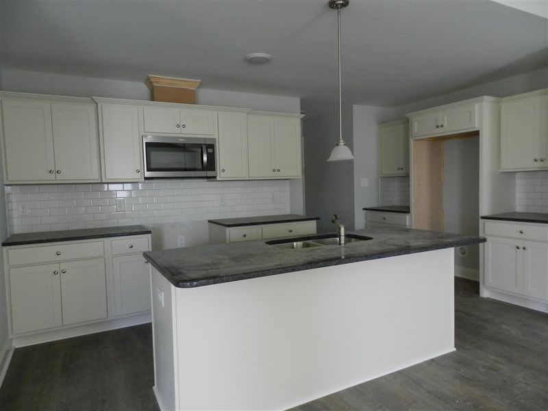 1041 Airedale Trl, Garner, NC 27529