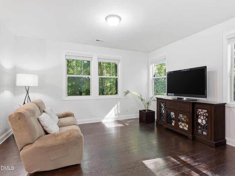 1041 Cotulla Dr, Morrisville, NC 27560
