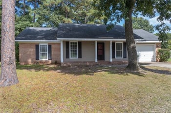 1041 Patrick Dr, Fayetteville, NC 28314