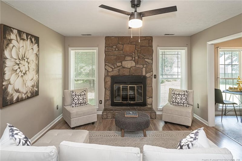 1041 Patrick Dr, Fayetteville, NC 28314