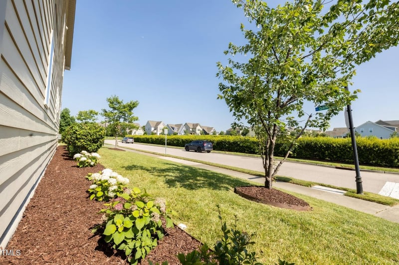 1041 Pemberly Ave, Morrisville, NC 27560