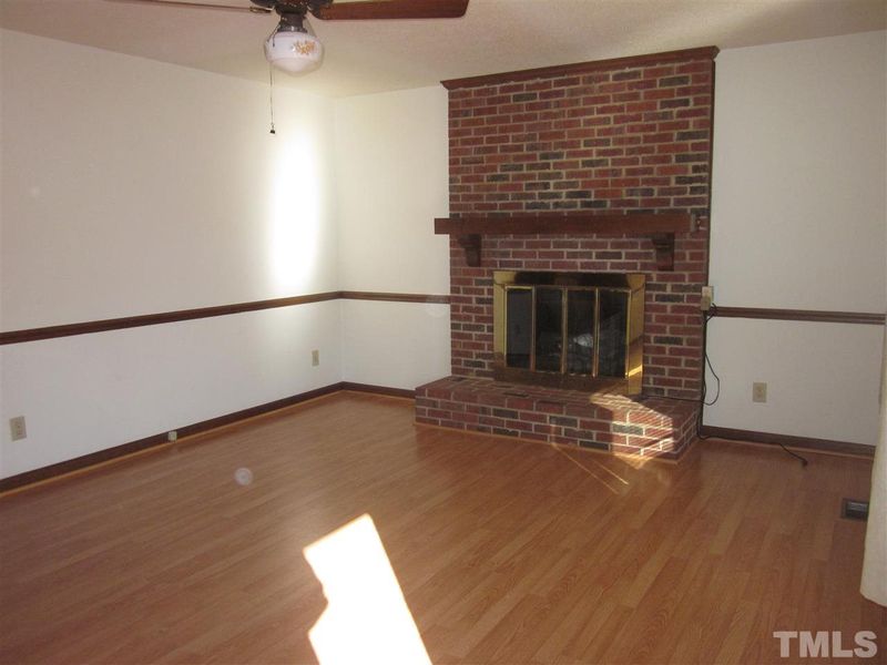 1041 Twin Creek Rd, Apex, NC 27523