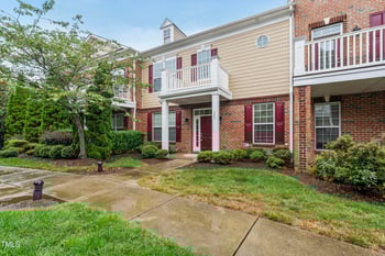 10410 Sablewood Dr #203, Raleigh, NC 27617