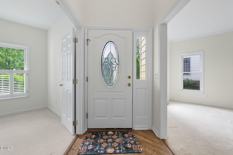 10415 Ashmead Ln, Raleigh, NC 27614