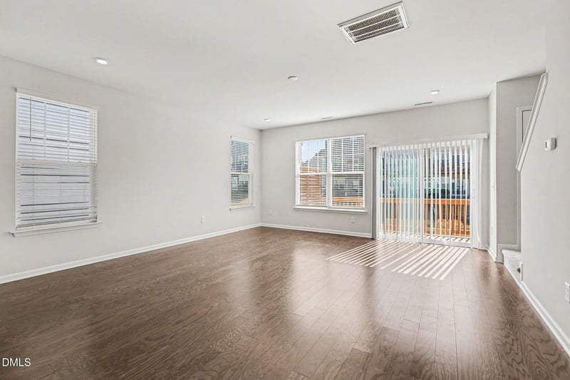 1042 Commack Dr, Durham, NC 27703