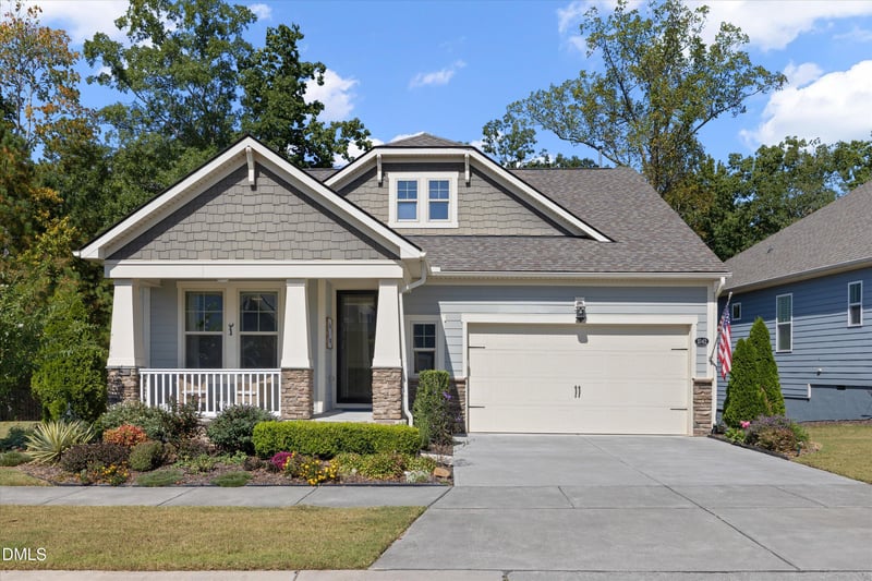 1042 Steinbeck Dr, Durham, NC 27703