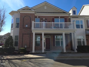 10420 Sablewood Dr, Raleigh, NC 27617