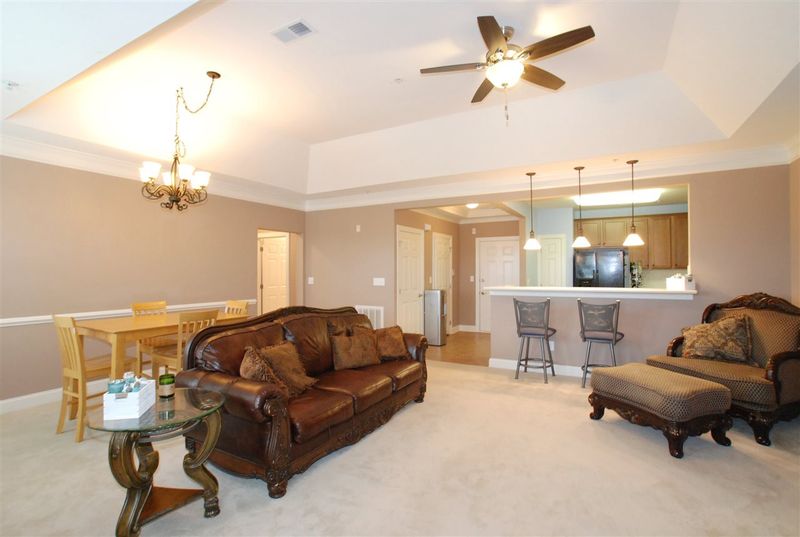 10421 Rosegate Ct #301, Raleigh, NC 27617