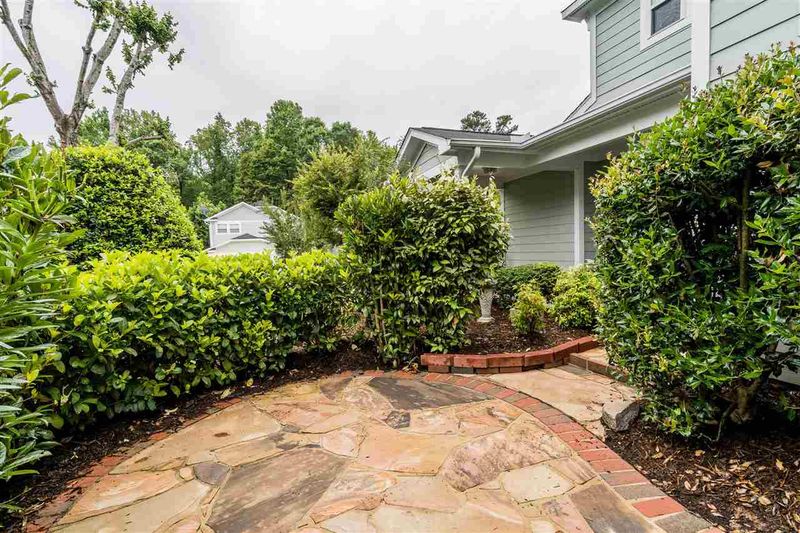 10424 Neland St, Raleigh, NC 27614