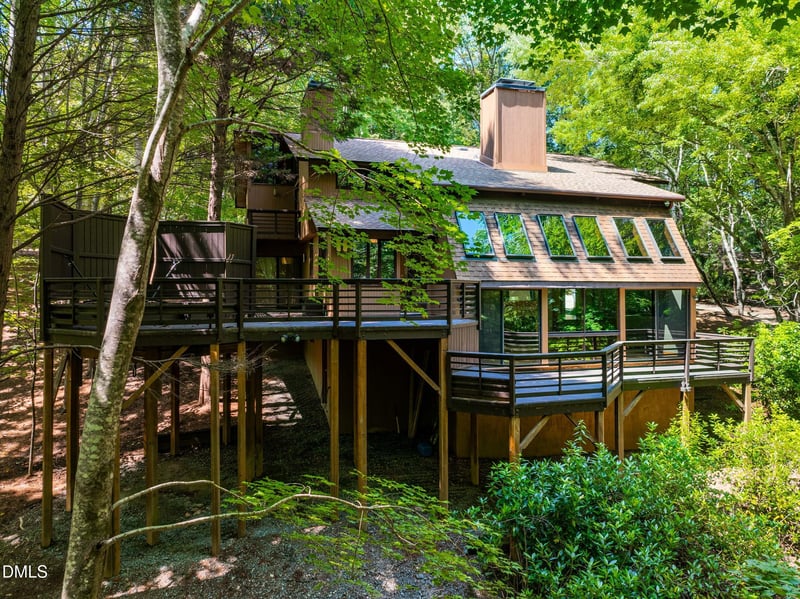 10429 Leslie Dr, Raleigh, NC 27615