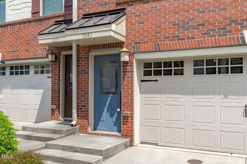 1043 Brownsmith Dr, Apex, NC 27502