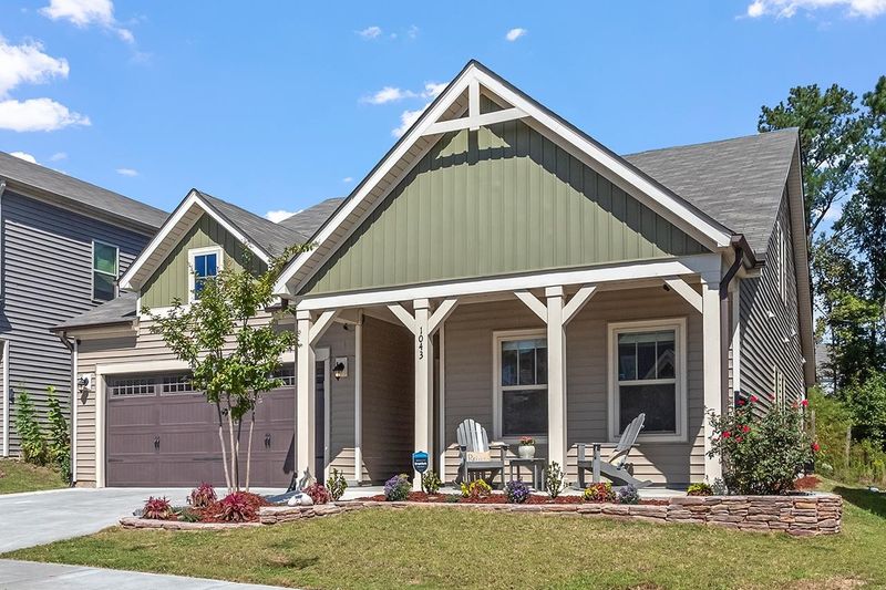 1043 Lippincott Rd, Durham, NC 27703
