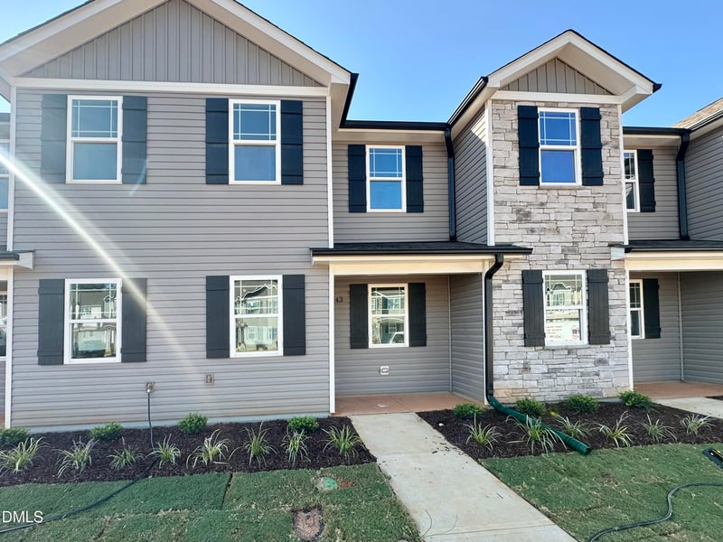 1043 Peony Ln, Youngsville, NC 27596