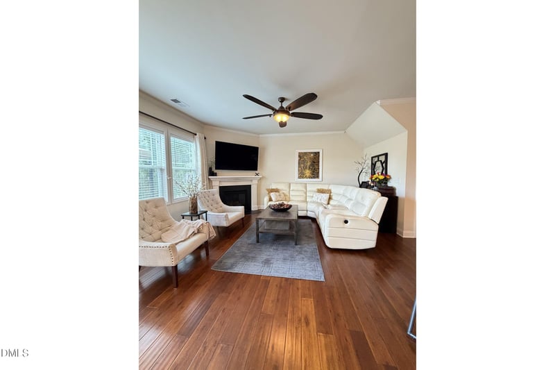 1043 Spacious Skies Ln, Durham, NC 27703
