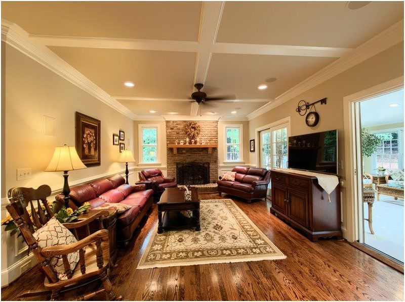 10432 Leslie Dr, Raleigh, NC 27615