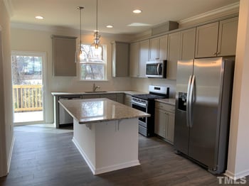 1044 Diamond Dove Ln, Apex, NC 27523