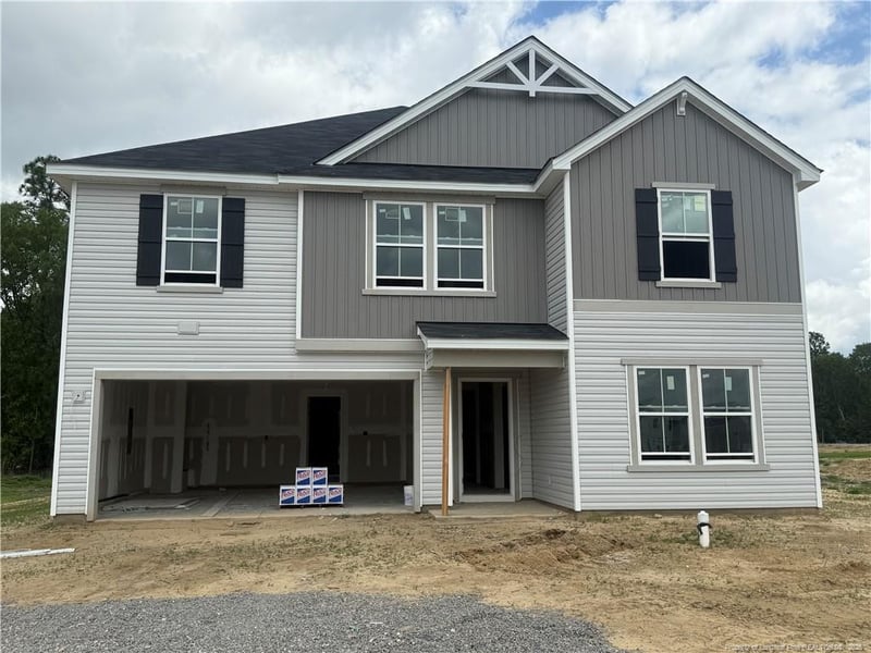 1044 Emerald Stone Loop, Hope Mills, NC 28348