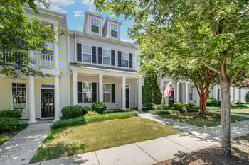 1044 Philpott Dr, Chapel Hill, NC 27517