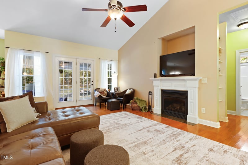1044 Sagamore Dr, Louisburg, NC 27549