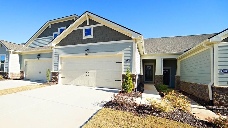 1045 Carraway Ln #431, Durham, NC 27703
