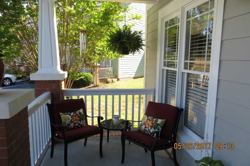 1045 Mica Lamp Ct, Raleigh, NC 27502